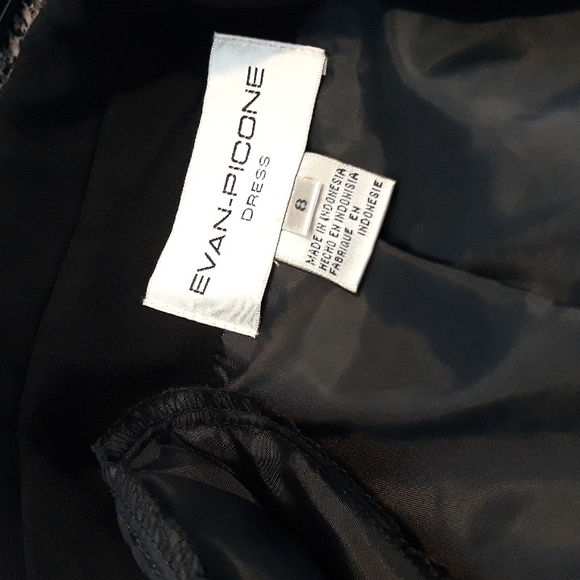 Evan Picone/ Black Blazer/ Satin Ribboned Trim Detail - Picture 9 of 9